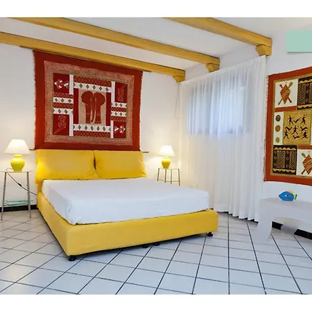 Holiday Homes Elicriso *