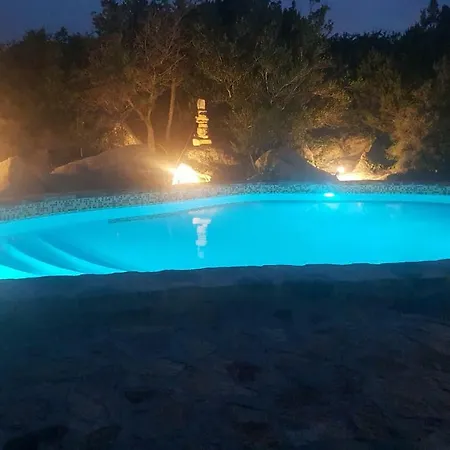 Holiday Homes Elicriso