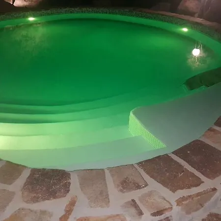 Hébergement de vacances Holiday Homes Elicriso *