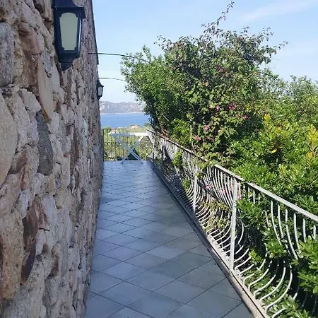 Hébergement de vacances Holiday Homes Elicriso
