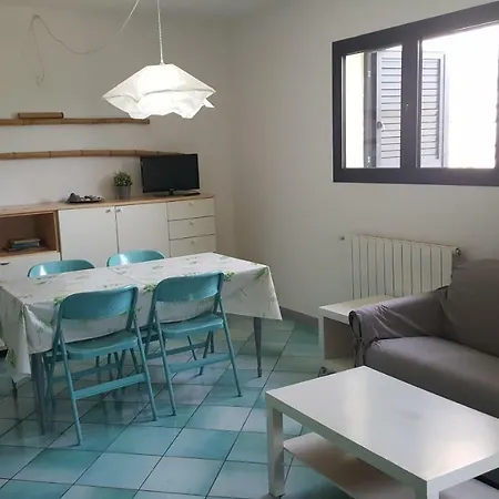 Hébergement de vacances Holiday Homes Elicriso *