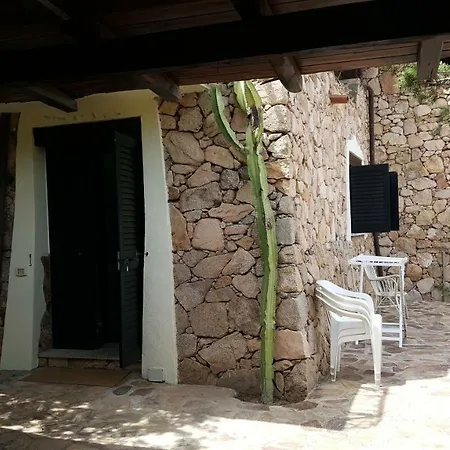 Holiday Homes Elicriso Monte Petrosu